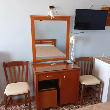 Hotel Blue Sea Tyros Room photo